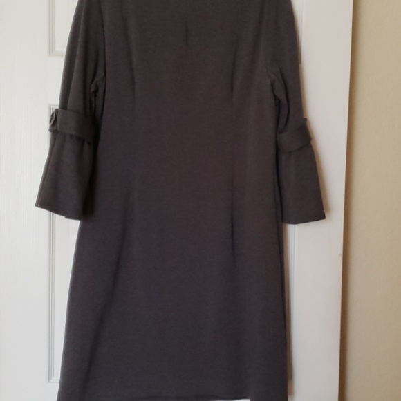 Dress - Picture 5 of 6